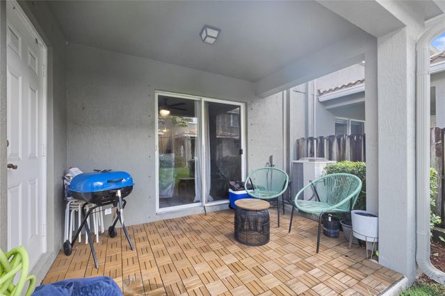 5929 Manchester Way, Tamarac, FL 33321