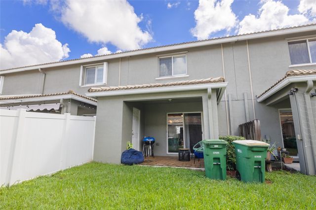 5929 Manchester Way, Tamarac, FL 33321