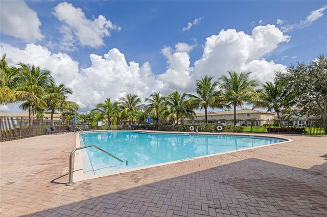 5929 Manchester Way, Tamarac, FL 33321