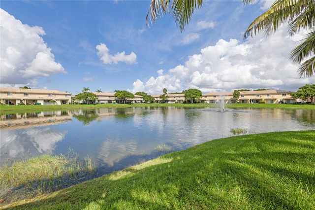 5929 Manchester Way, Tamarac, FL 33321