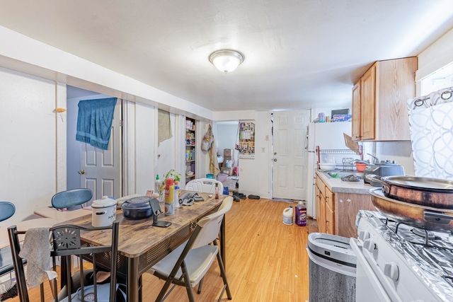 2841 S Trumbull Avenue, Chicago, IL 60623