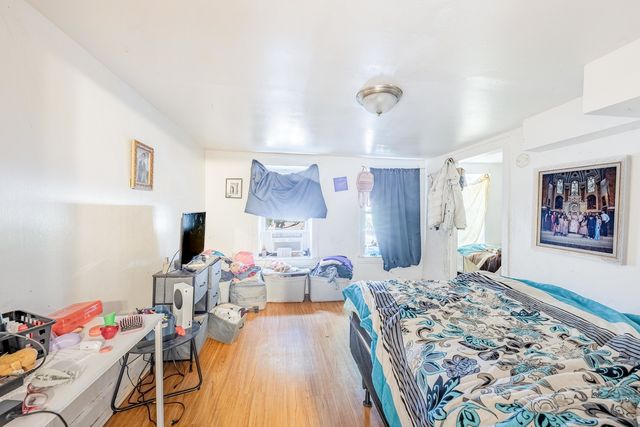 2841 S Trumbull Avenue, Chicago, IL 60623