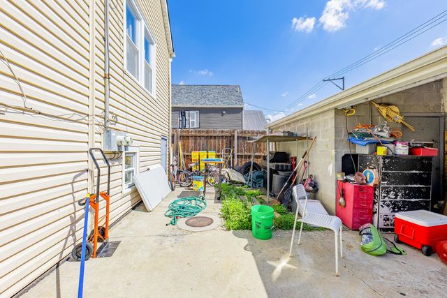 2841 S Trumbull Avenue, Chicago, IL 60623
