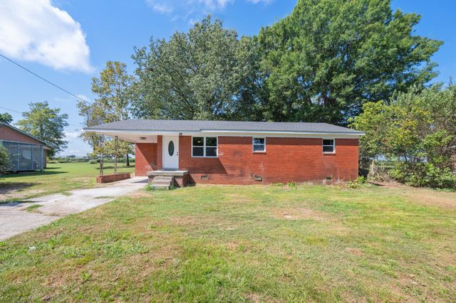 120 Glover St, Atwood, TN 38220