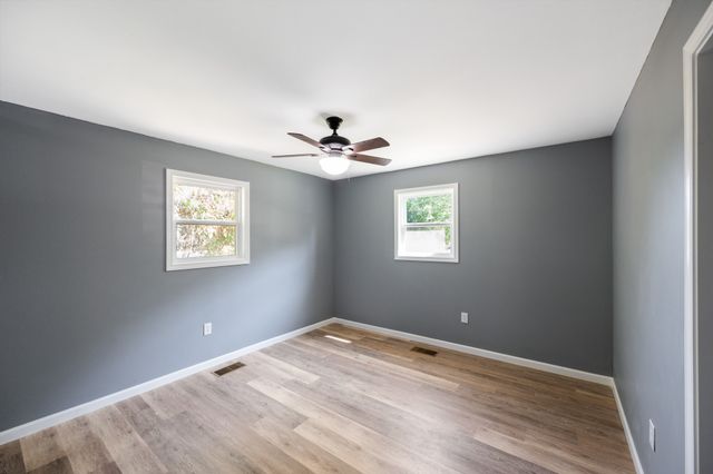 120 Glover St, Atwood, TN 38220