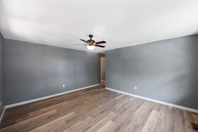 120 Glover St, Atwood, TN 38220