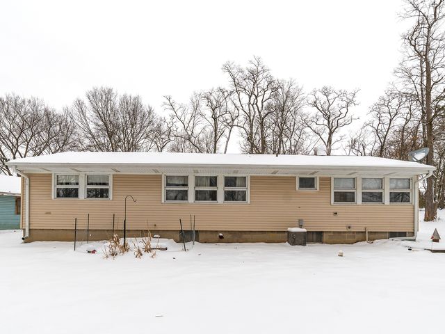 20 Park Drive, Yorkville, IL 60560