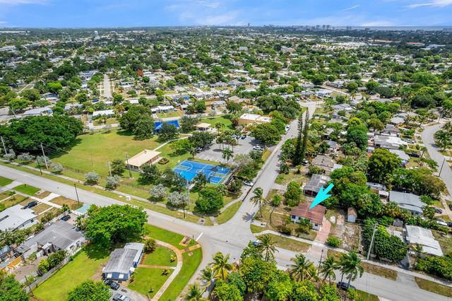 1712 NE 50TH Court, Pompano Beach, FL 33064