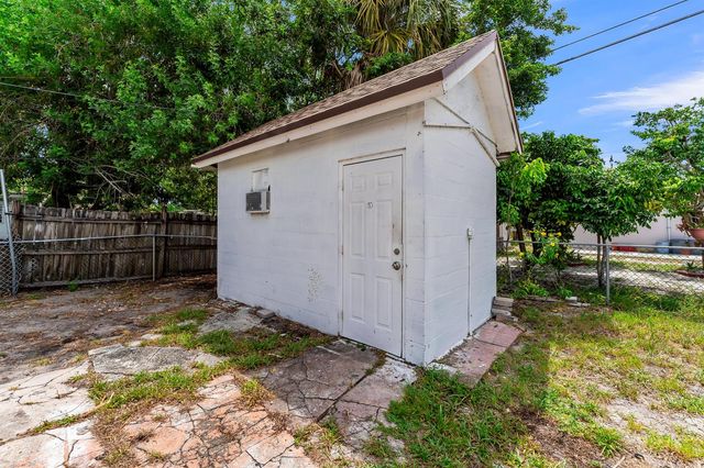 1712 NE 50TH Court, Pompano Beach, FL 33064