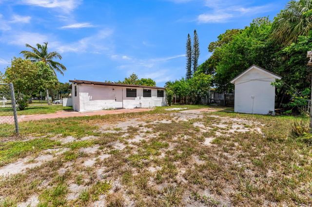 1712 NE 50TH Court, Pompano Beach, FL 33064