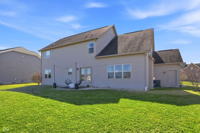 5685 Sunnyvalle Drive, Bargersville, IN 46106