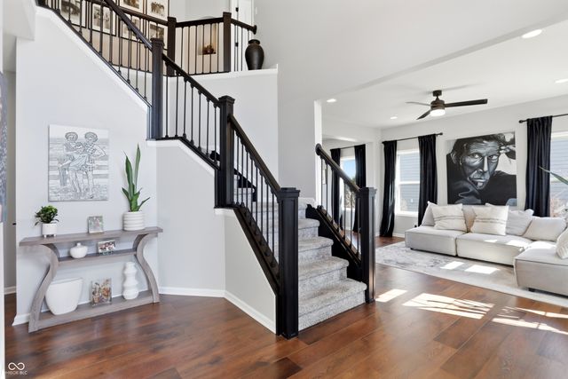 5685 Sunnyvalle Drive, Bargersville, IN 46106