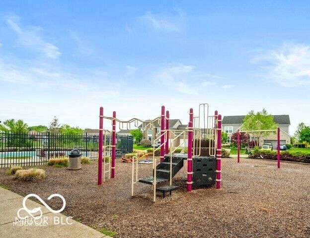 5685 Sunnyvalle Drive, Bargersville, IN 46106