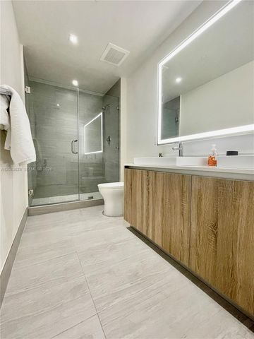 2960 NE 207th 707, Aventura, FL 33180