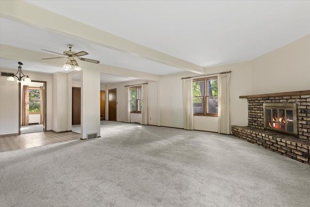 5945 S 20th STREET, Milwaukee, WI 53221