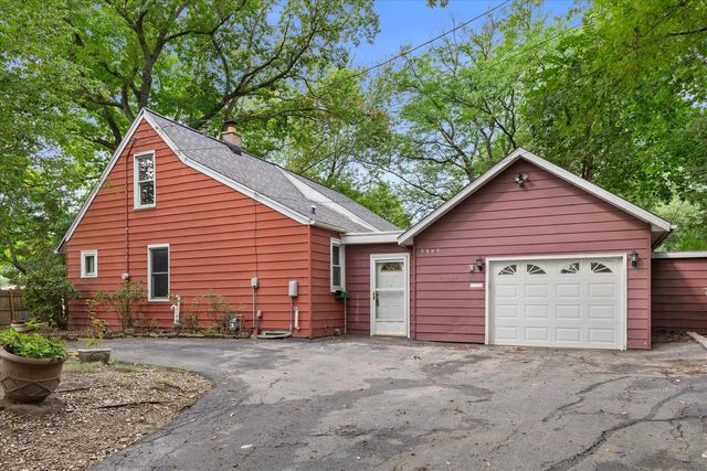 5945 S 20th STREET, Milwaukee, WI 53221