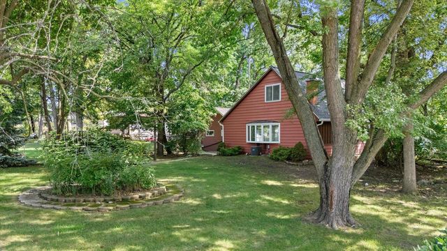 5945 S 20th STREET, Milwaukee, WI 53221