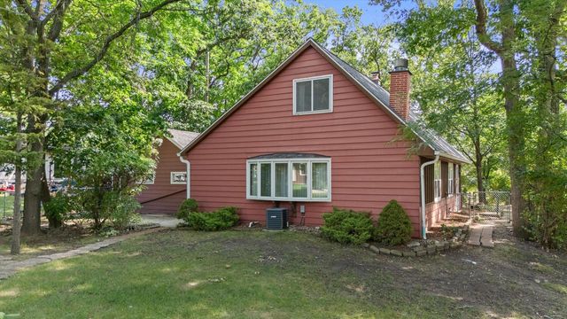 5945 S 20th STREET, Milwaukee, WI 53221