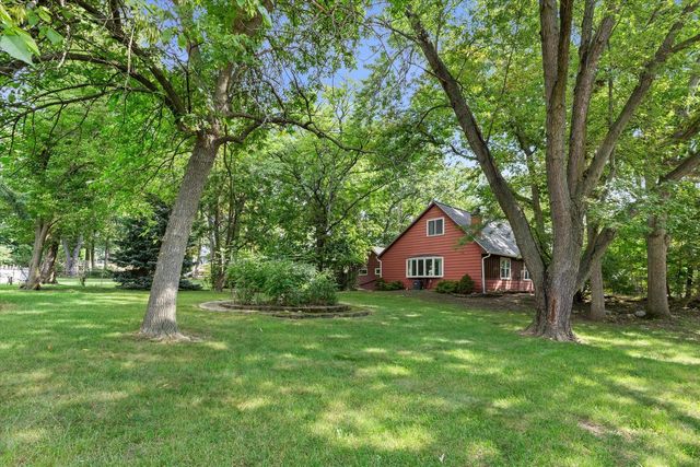 5945 S 20th STREET, Milwaukee, WI 53221