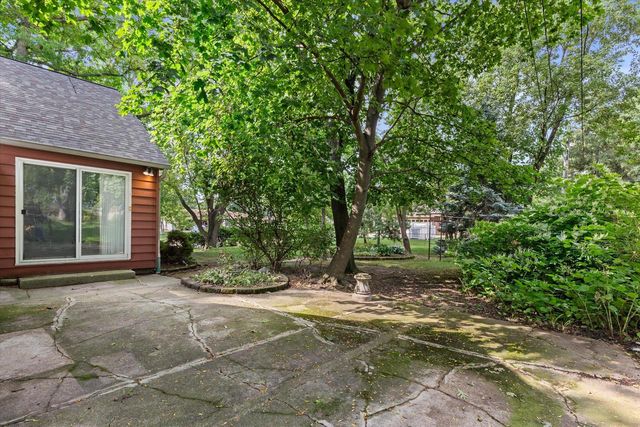 5945 S 20th STREET, Milwaukee, WI 53221