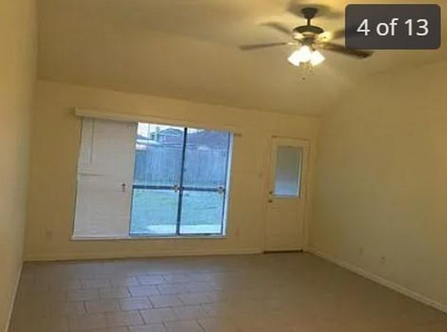 5230 Findlay Drive, Pasadena, TX 77505