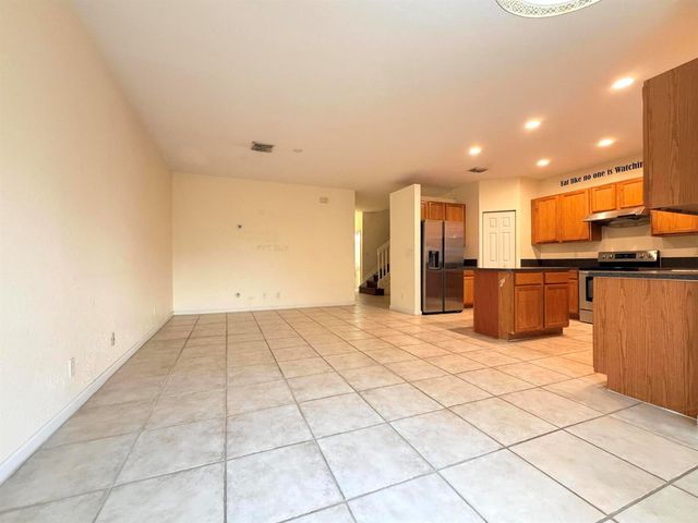 2789 S Evergreen Circle, Boynton Beach, FL 33426