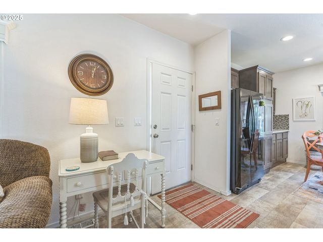 1999 JANSEN Way 29, Woodburn, OR 97071