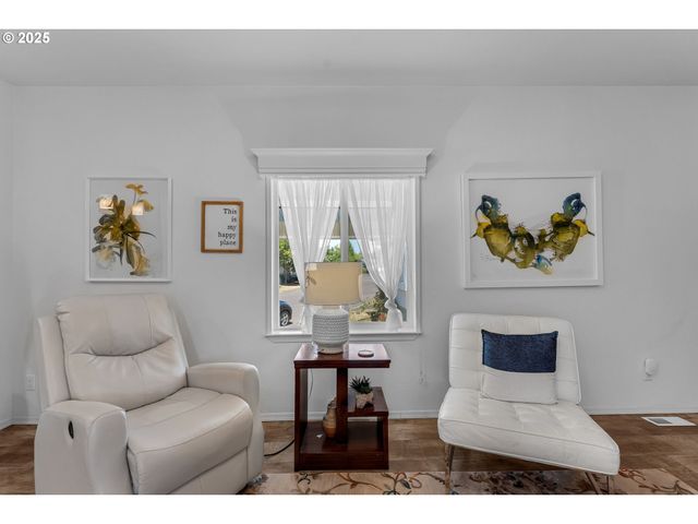 1999 JANSEN Way 29, Woodburn, OR 97071