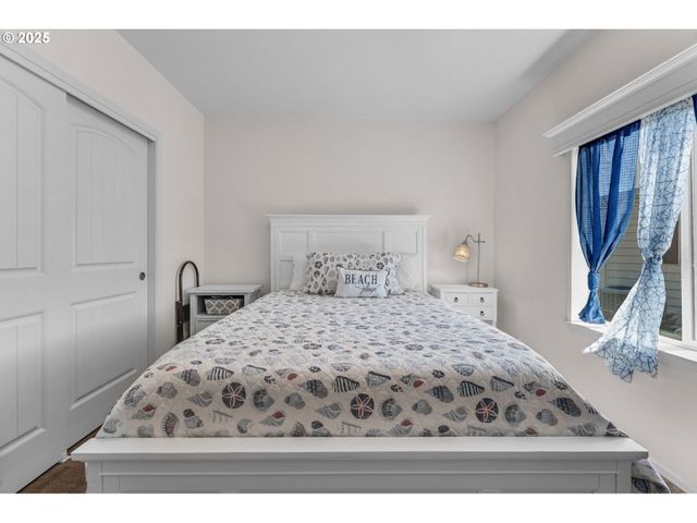 1999 JANSEN Way 29, Woodburn, OR 97071