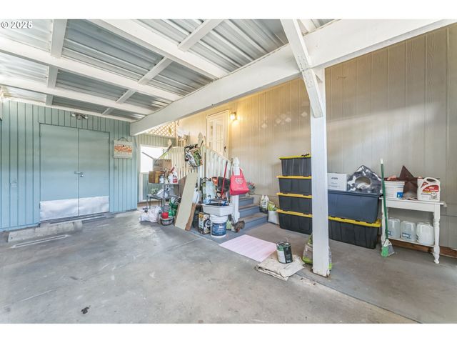 1999 JANSEN Way 29, Woodburn, OR 97071