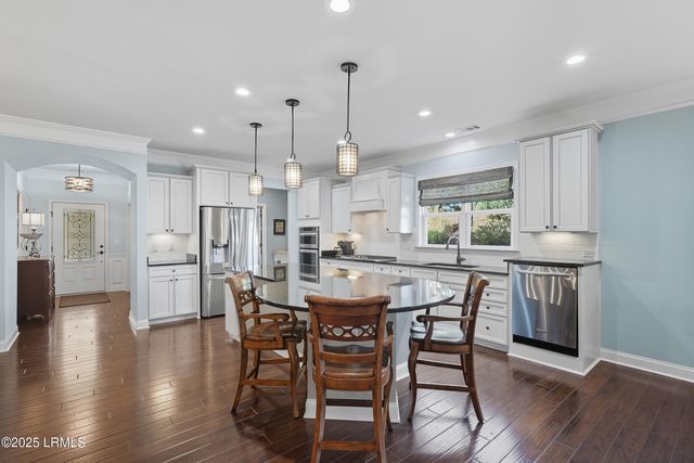 906 Knollwood Court, Okatie, SC 29909