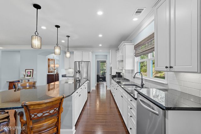 906 Knollwood Court, Okatie, SC 29909