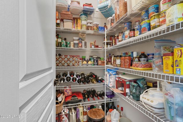 906 Knollwood Court, Okatie, SC 29909