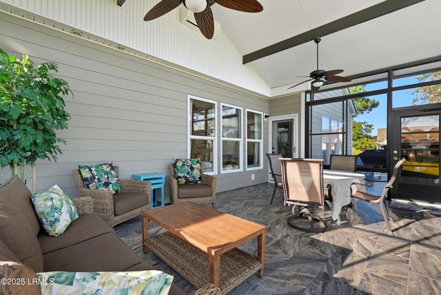 906 Knollwood Court, Okatie, SC 29909