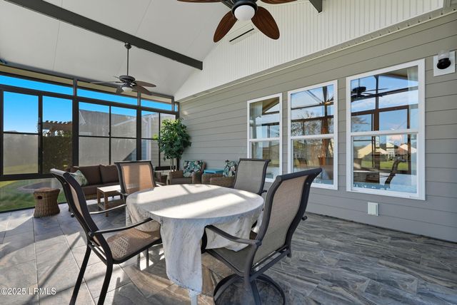 906 Knollwood Court, Okatie, SC 29909