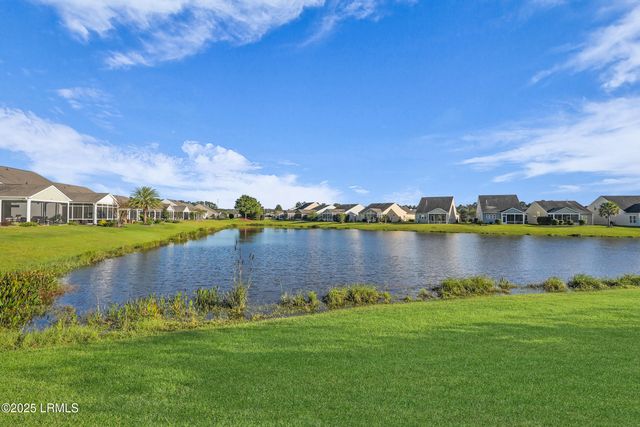 906 Knollwood Court, Okatie, SC 29909