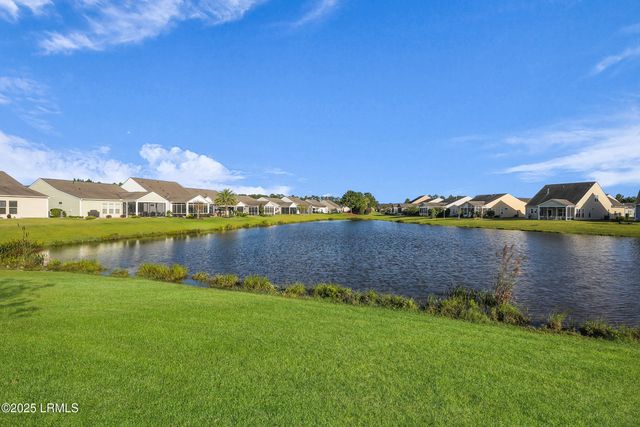 906 Knollwood Court, Okatie, SC 29909