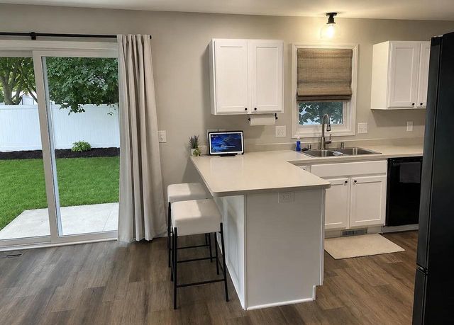 342 Blackberry Lane, Deforest, WI 53532