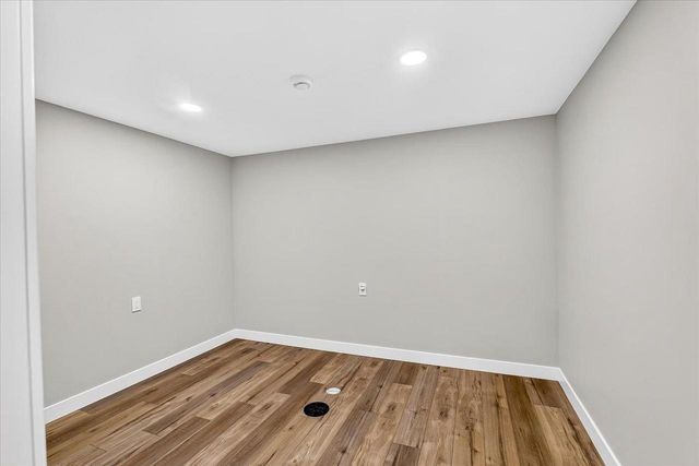 342 Blackberry Lane, Deforest, WI 53532
