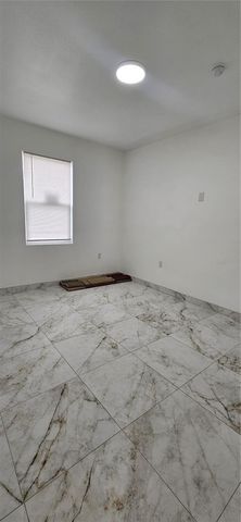 528 WIDEVIEW AVENUE, Tarpon Springs, FL 34689