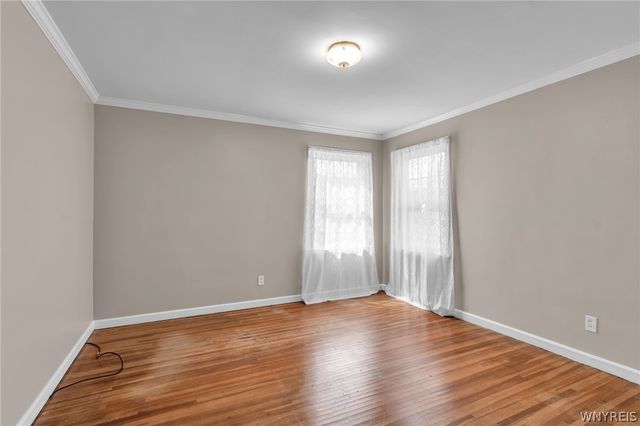3040 Madison Avenue, Niagara Falls, NY 14305