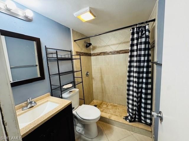 3325 Airport RD N J3, Naples, FL 34105