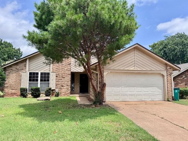 1037 NW 166th Street, Edmond, OK 73012