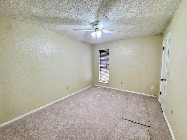 1037 NW 166th Street, Edmond, OK 73012
