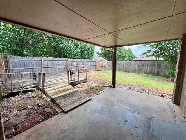 1037 NW 166th Street, Edmond, OK 73012