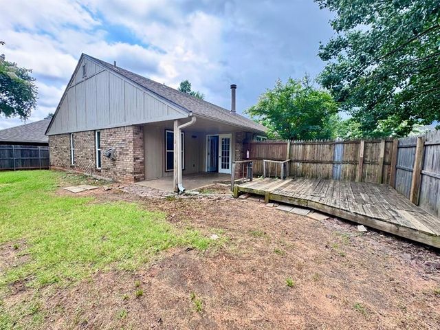 1037 NW 166th Street, Edmond, OK 73012