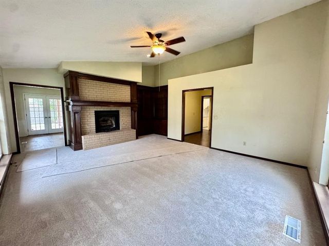 1037 NW 166th Street, Edmond, OK 73012