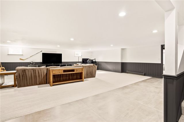 1204 S Columbia Ave, Somerset Boro, PA 15501