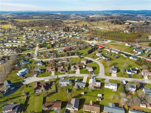 1204 S Columbia Ave, Somerset Boro, PA 15501