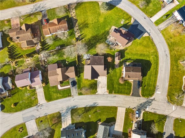 1204 S Columbia Ave, Somerset Boro, PA 15501